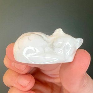Crystal Cat Carving